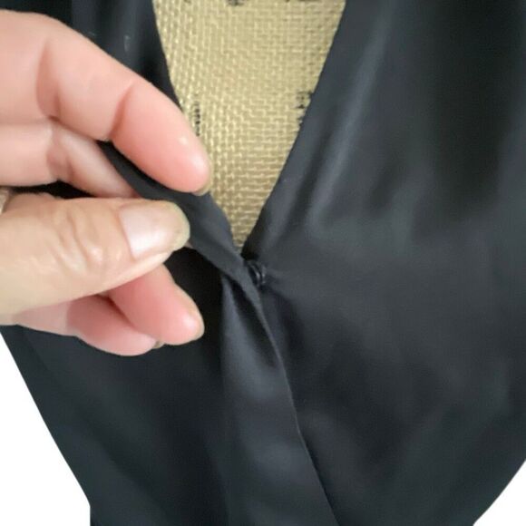 EUC Bebe Black Cross Front Surplice Long Sleeve Blouse - Size Small - Picture 3 of 9